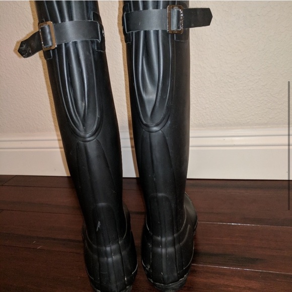 Hunter Boots - Picture 2 of 5